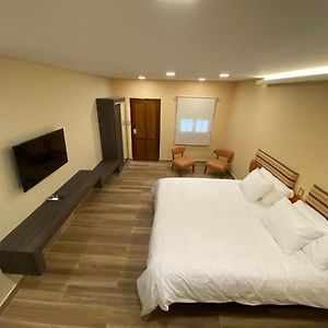 Habitación con Cama King